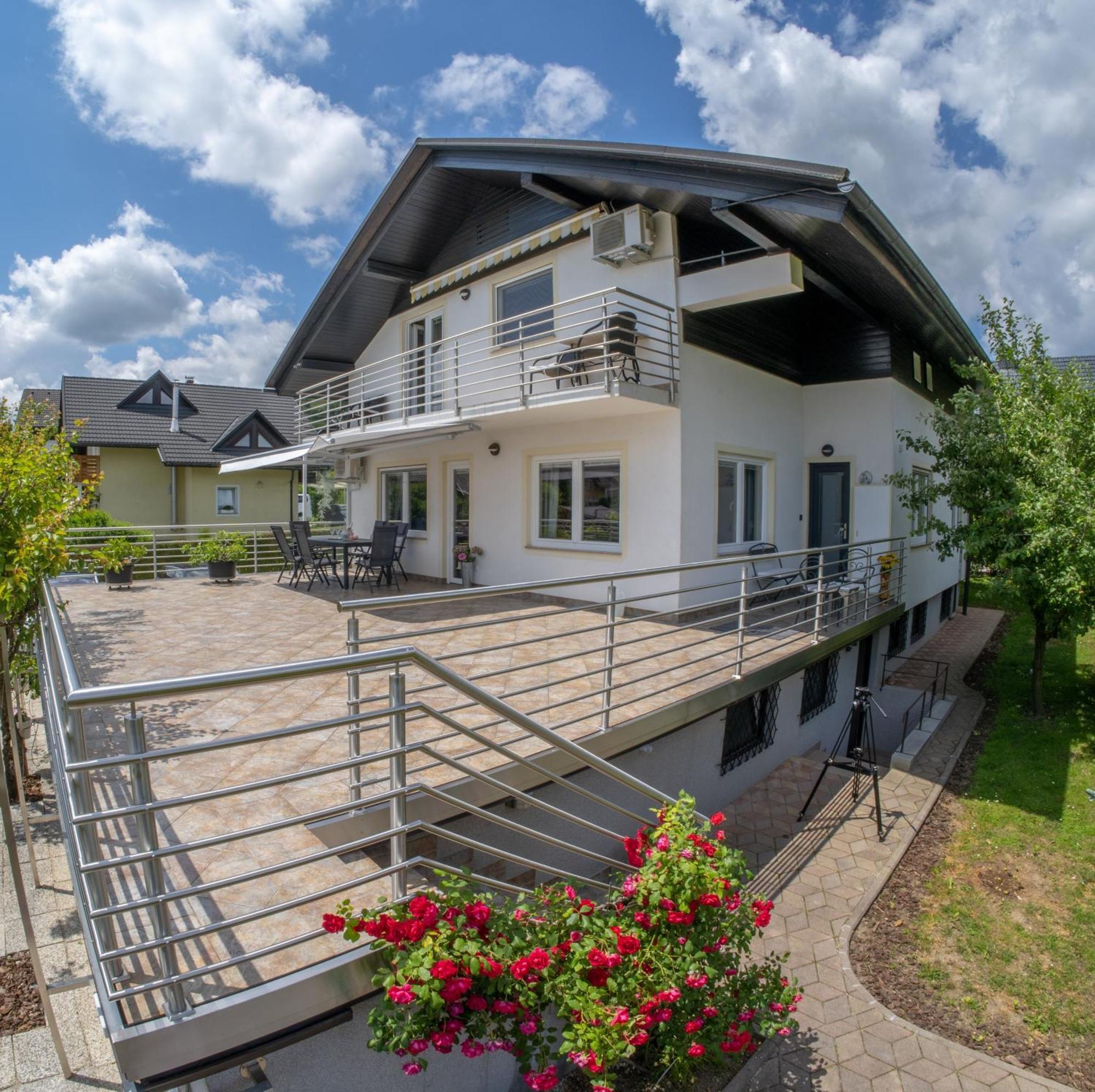 Mia Dream Apartment Bled Exterior photo